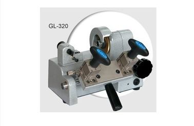 Ein guter Preis. Gladaid-Auto-Schlüssel-Schneidemaschine GL320 für doppelte Seiten-gerillten Schlüssel mit v-Art Höhenflossenstations-Schneider Online